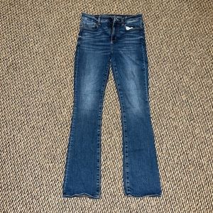 American Eagle Hi-Rise Skinny Kick Long Jean
